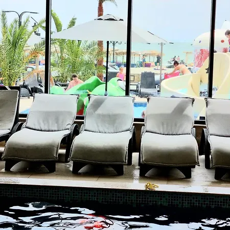 Apartamento Fitness-spa-pool Năvodari